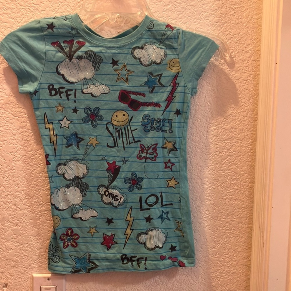 FINAL MARKDOWN Wasabi & ginger girls tee medium